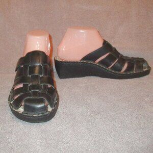 Duck Head Leather Sandals Womens 8 Comfort Mules Wedge Fisherman Minimalist EUC